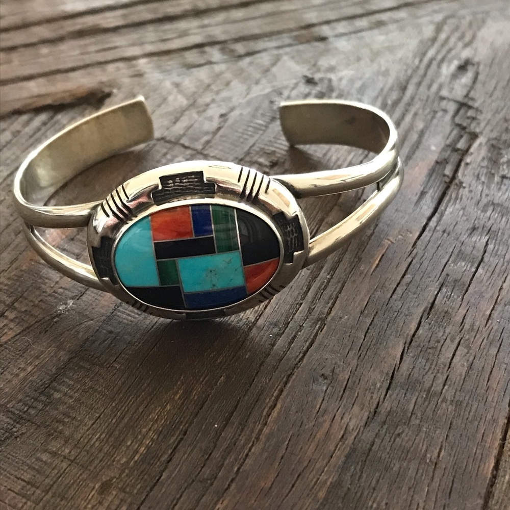 Genuine stone inlay cuff bracelet